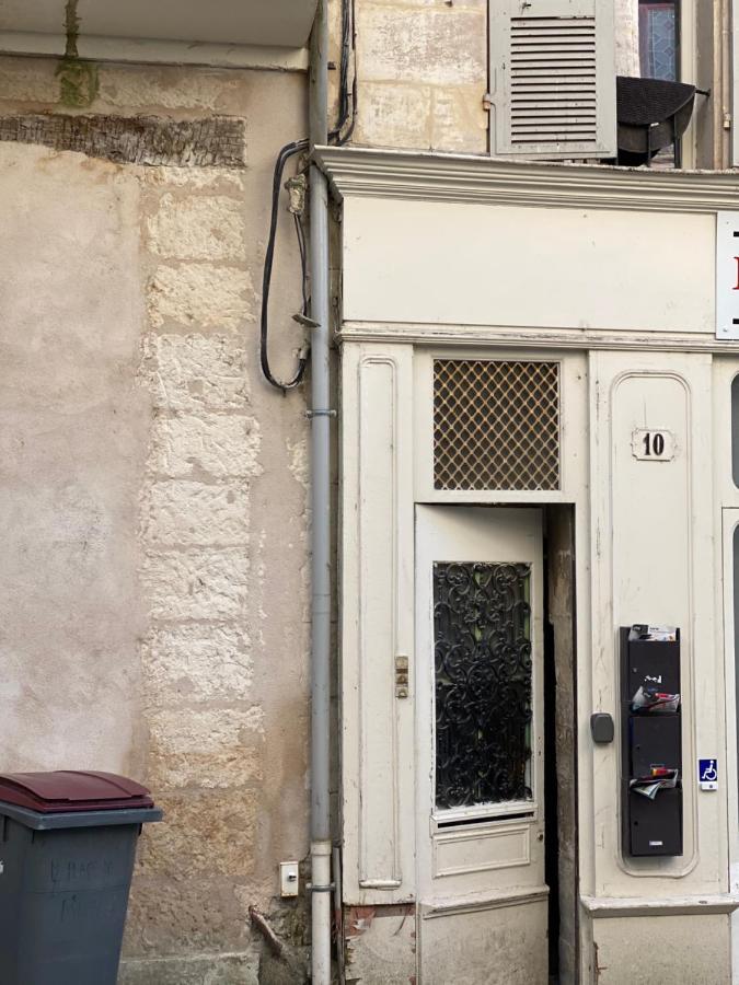 Le Pilori - Centre Historique, En Face Du Musee Du Pilori, A 2Mn A Pied De L'Hyper Centre Et Proche Toutes Commodites, Wifi-Netflix Niort Eksteriør bilde